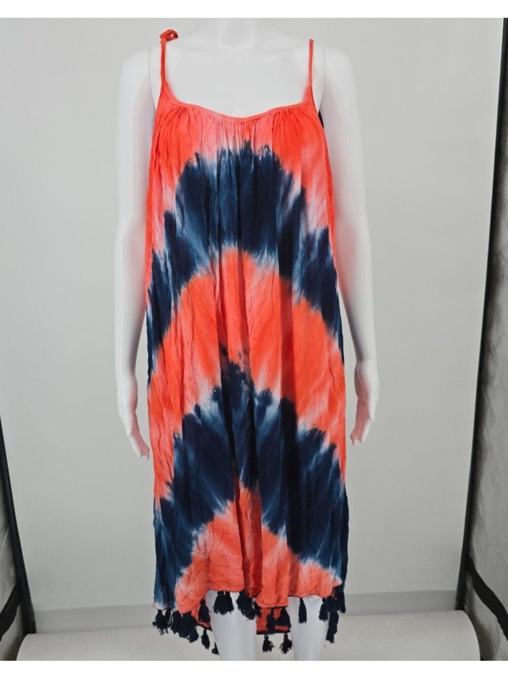 2010s SB Fashion Coral/Navy Tie-Dye Rayon Trapeze Boho Sundress (Free Size)